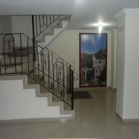 Hotel Sello Dorado Pasto Exterior photo